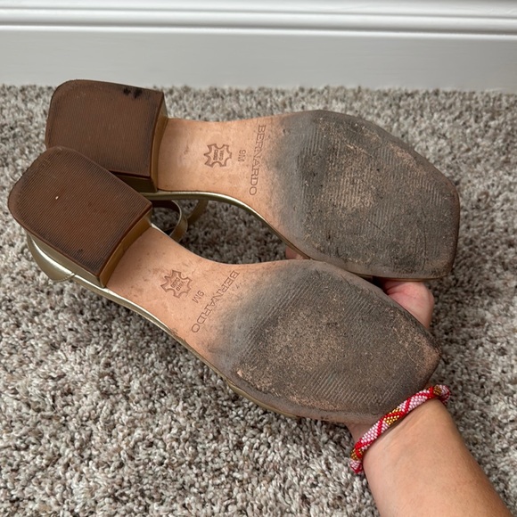 Bernardo Champagne Low Heeled Ankle Strap Sandals - Picture 4 of 4